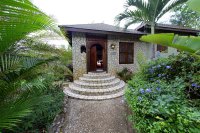 Private Airport Transfers from Montego Bay (MBJ) to Tensing Pen Resort Negril