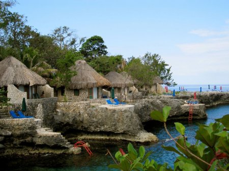 Rockhouse Transportation from Montego Bay Airport. Shuttle Taxi.